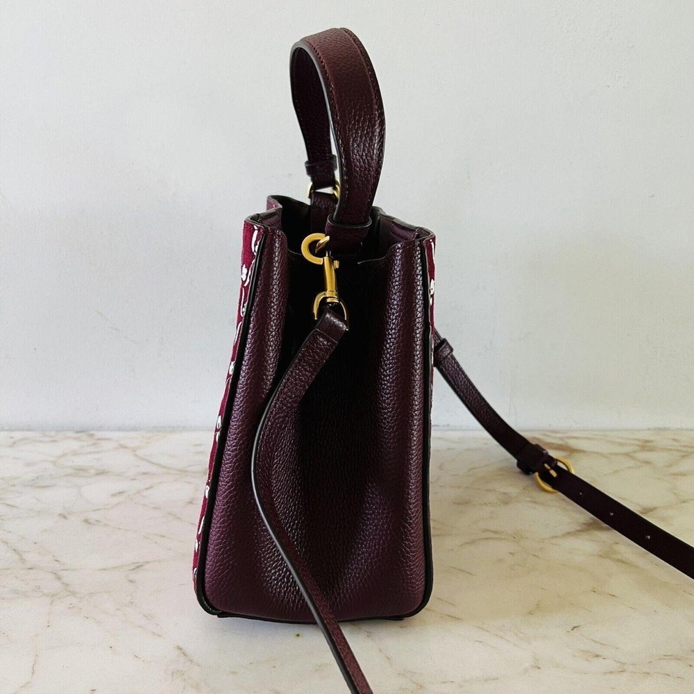 Chic Burgundy Patterned Shoulder Bag - image 2